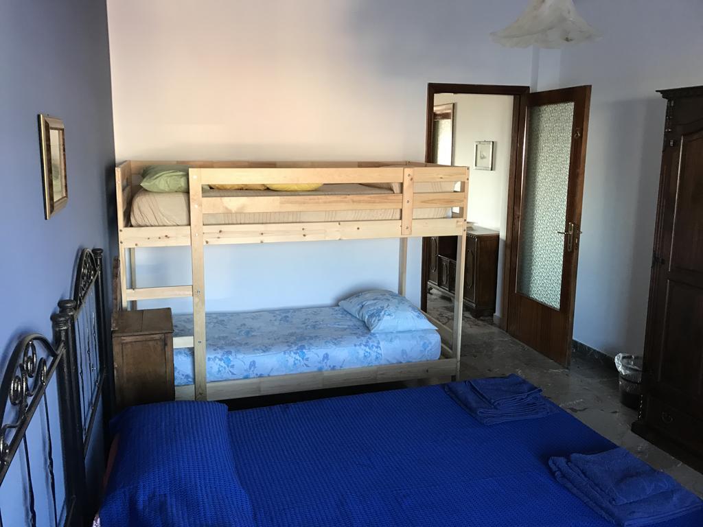 Terrazze Sul Mare Melito Di Porto Salvo Hotel Kültér fotó