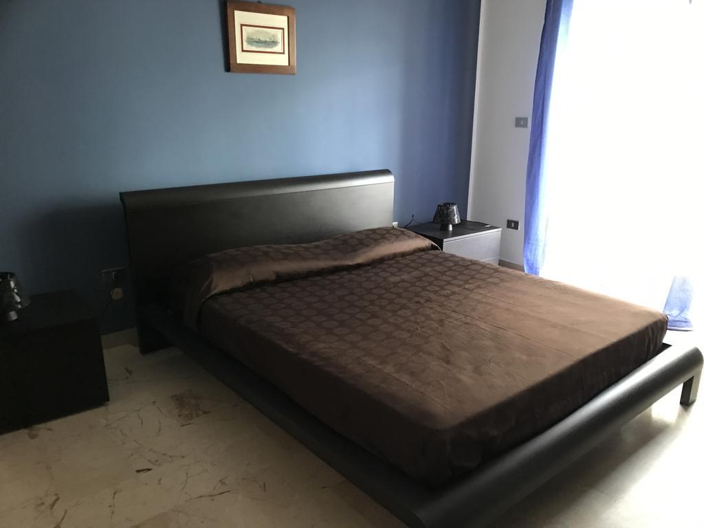 Terrazze Sul Mare Melito Di Porto Salvo Hotel Kültér fotó