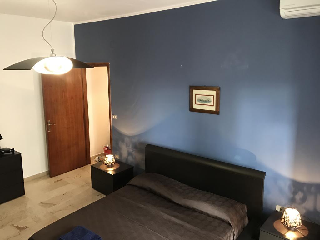 Terrazze Sul Mare Melito Di Porto Salvo Hotel Kültér fotó
